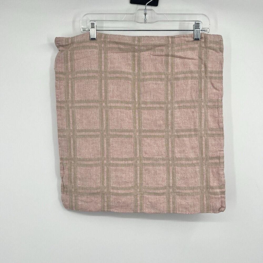 Elvang Pillowcase Zip Sham 18x19 Pink Organic Cotton Coastal Beach Window Pane